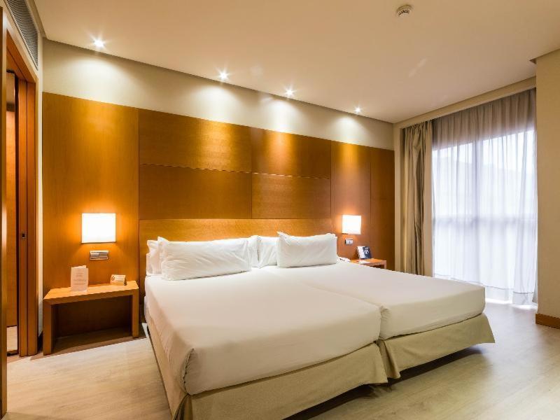 Silken Puerta Madrid Hotel Szoba fotó